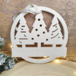 Fenyőfás kör akaszthatós dísz